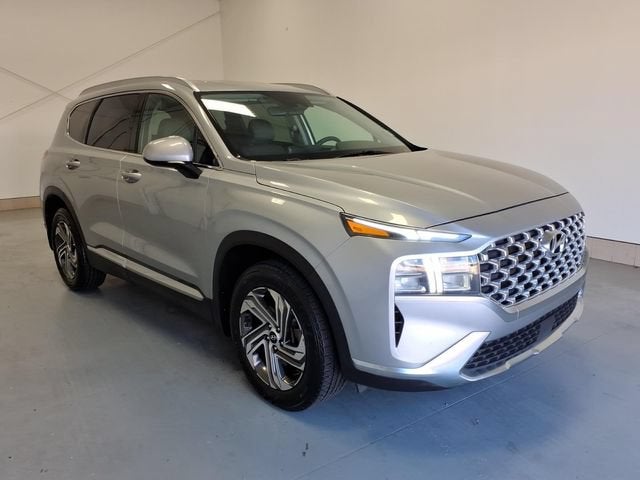 Silver 2022 Hyundai Santa Fe SUV / Crossover Front-Wheel Drive Automatic