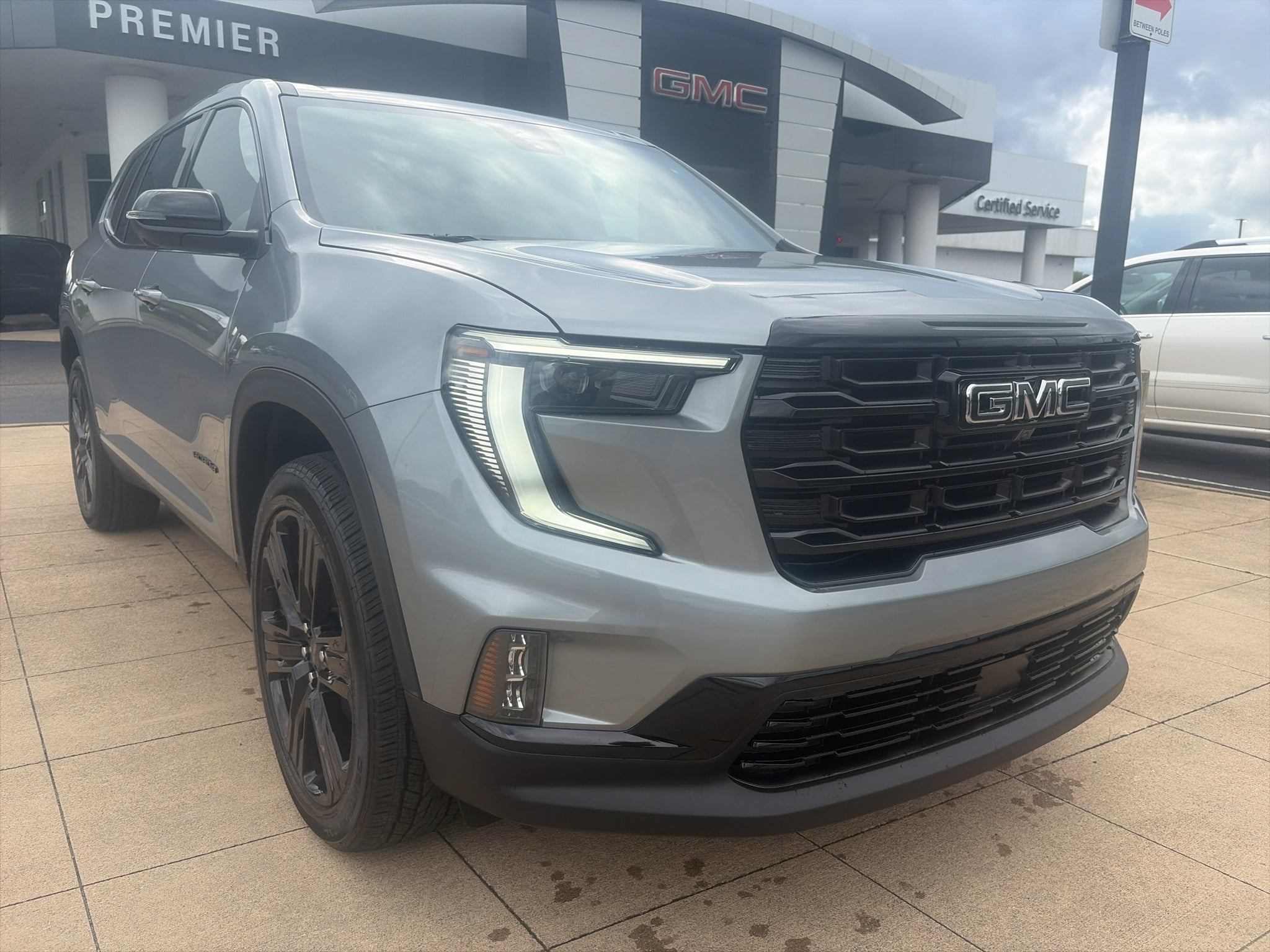 Sterling Metallic 2027 GMC Acadia SUV / Crossover Four-Wheel Drive Automatic