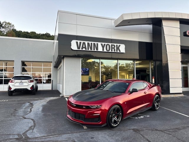 Wild Cherry Tintcoat 2021 Chevrolet Camaro Coupe Rear-Wheel Drive Automatic