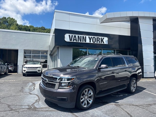 Gray (Tungsten Metallic) 2018 Chevrolet Suburban SUV / Crossover Four-Wheel Drive Automatic