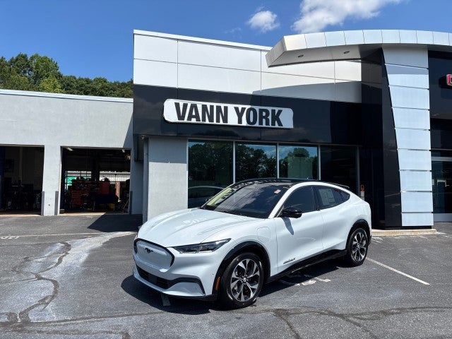  2023 Ford Mustang Mach-E Premium AWD   