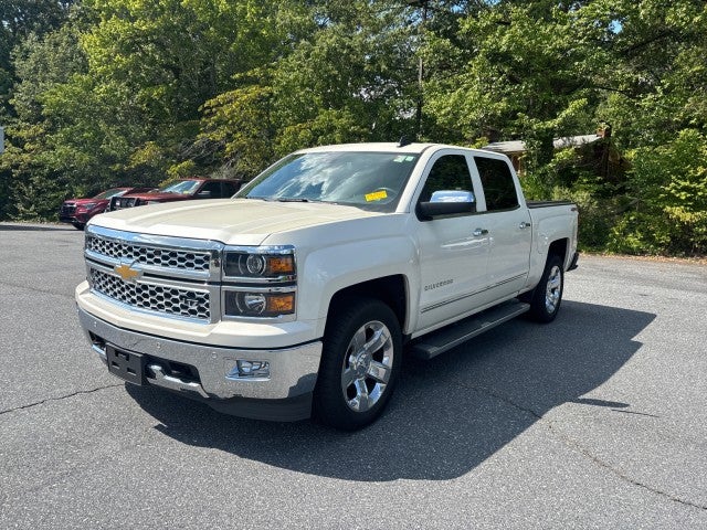 White Diamond Tricoat 2015 Chevrolet Silverado 1500 Pickup Truck Four-Wheel Drive Automatic