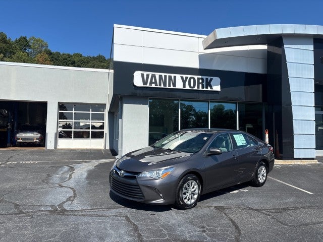 Predawn Gray Mica 2017 Toyota Camry Sedan Front-Wheel Drive Automatic