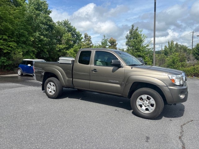 Pyrite Mica 2009 Toyota Tacoma Pickup Truck 4X2 Automatic