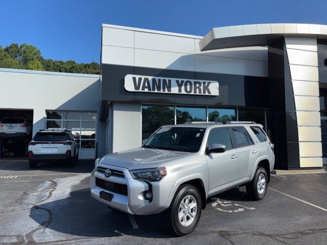 2023 Toyota 4Runner SR5 4WD