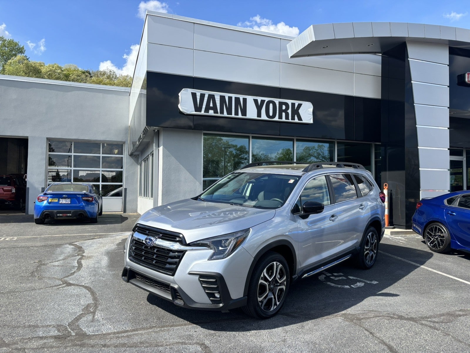 Ice Silver Metallic 2026 Subaru Ascent SUV / Crossover All-Wheel Drive Continuously Variable Transmission