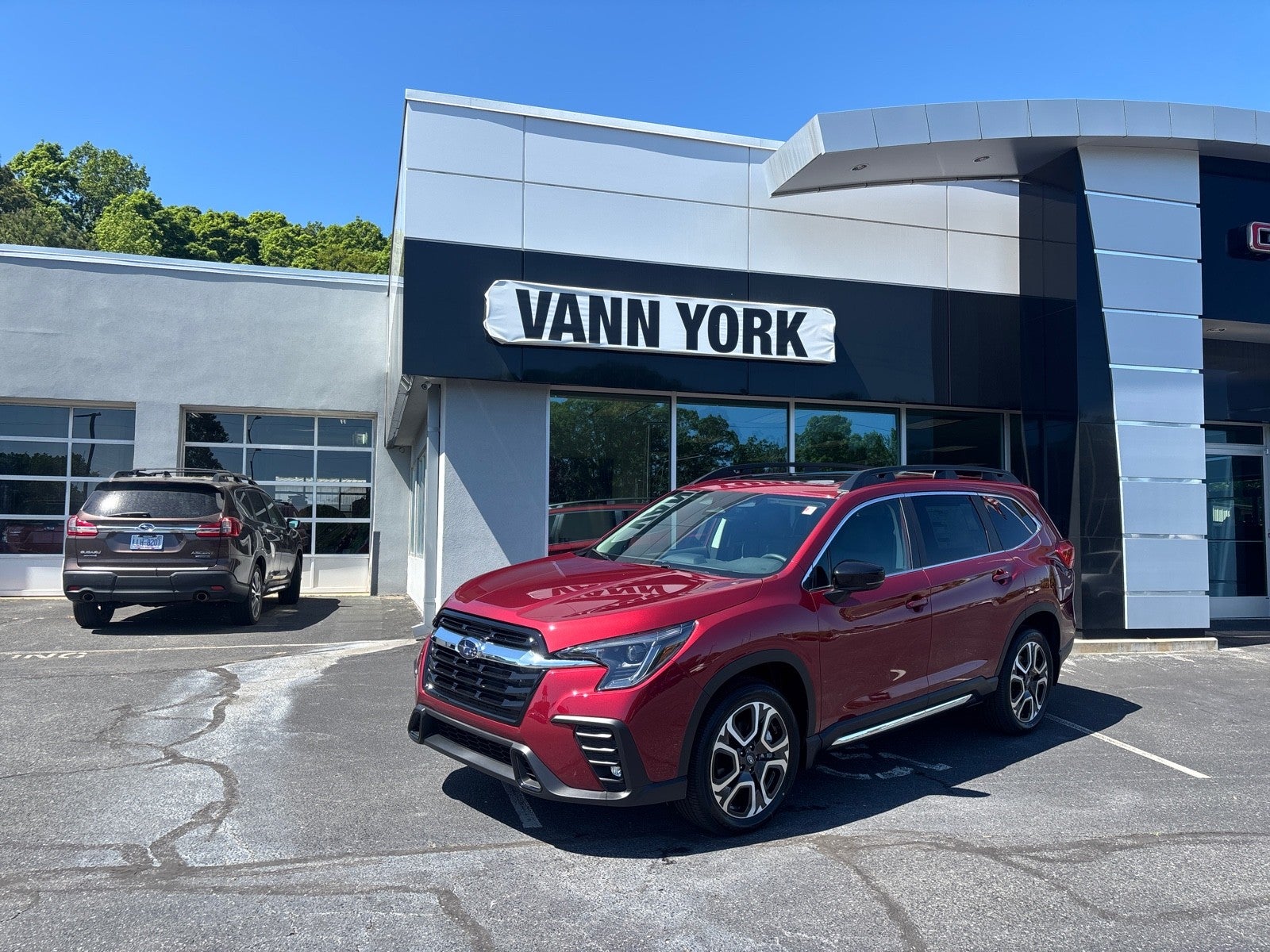 Crimson Red Pearl 2026 Subaru Ascent Limited 7-Passenger AWD SUV / Crossover All-Wheel Drive Continuously Variable Transmission