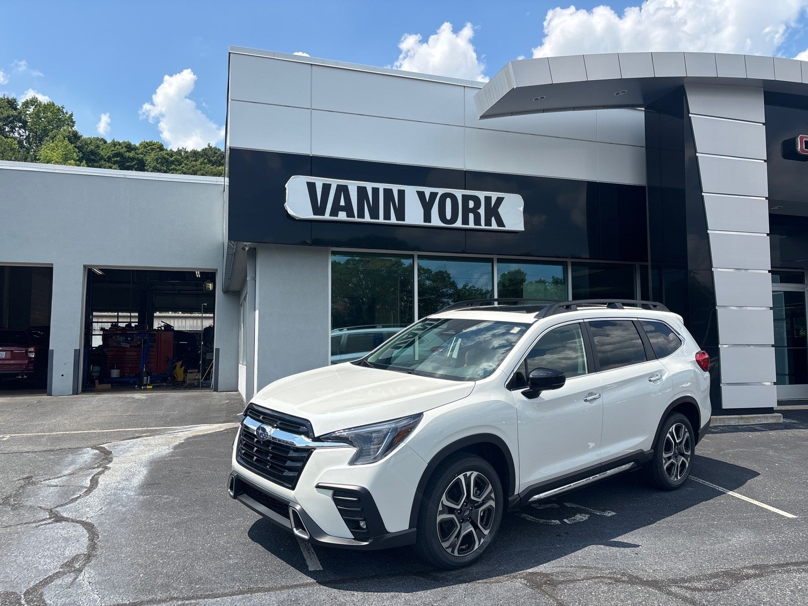 Crystal White Pearl 2026 Subaru Ascent SUV / Crossover All-Wheel Drive Continuously Variable Transmission
