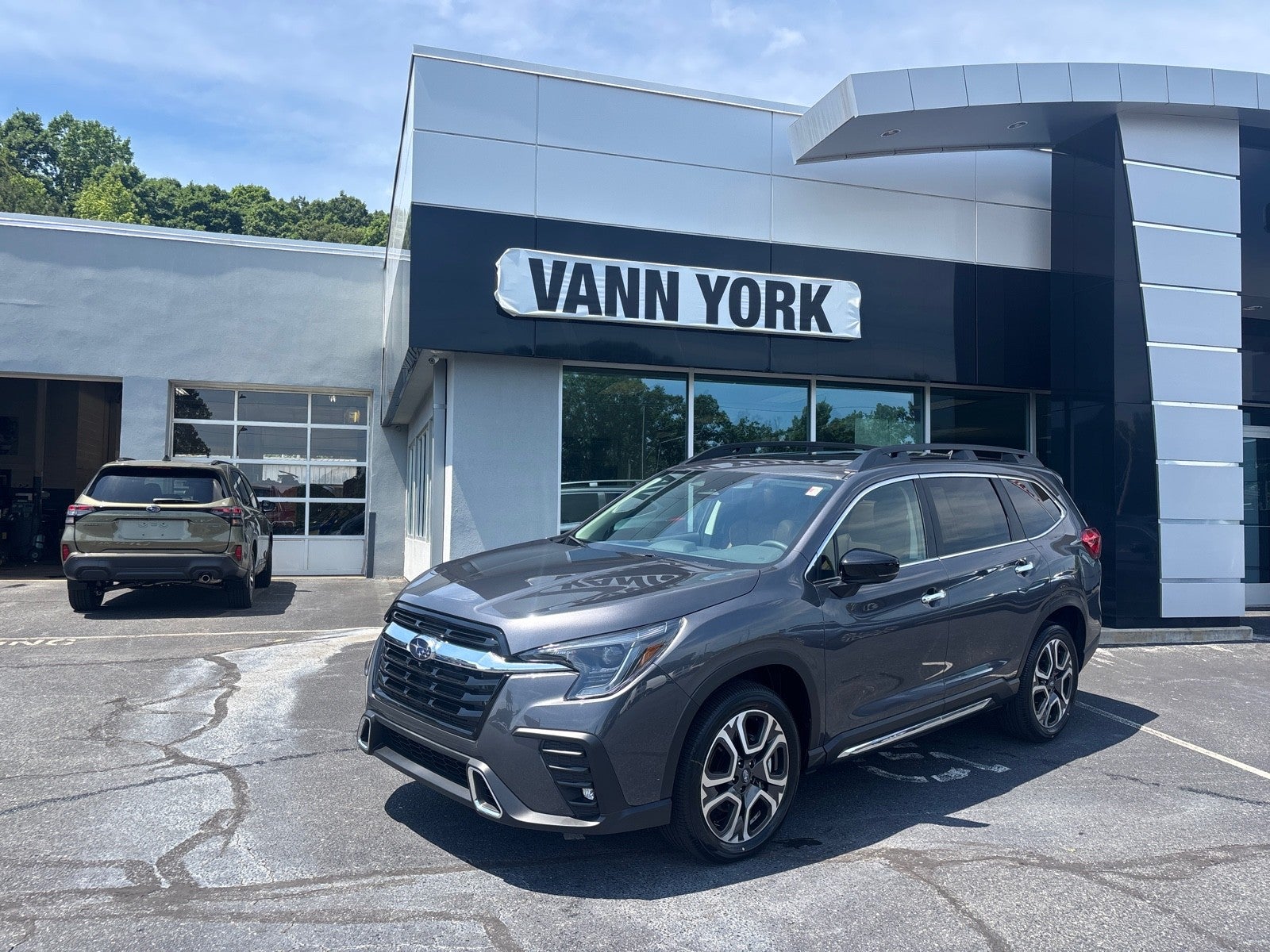 Magnetite Gray Metallic 2026 Subaru Ascent SUV / Crossover All-Wheel Drive Continuously Variable Transmission