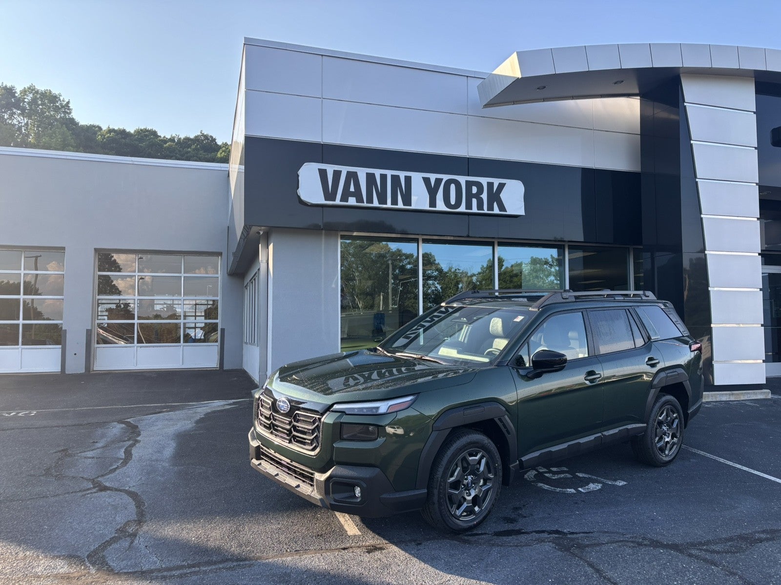 Deep Emerald Green Pearl 2026 Subaru Outback SUV / Crossover All-Wheel Drive Continuously Variable Transmission