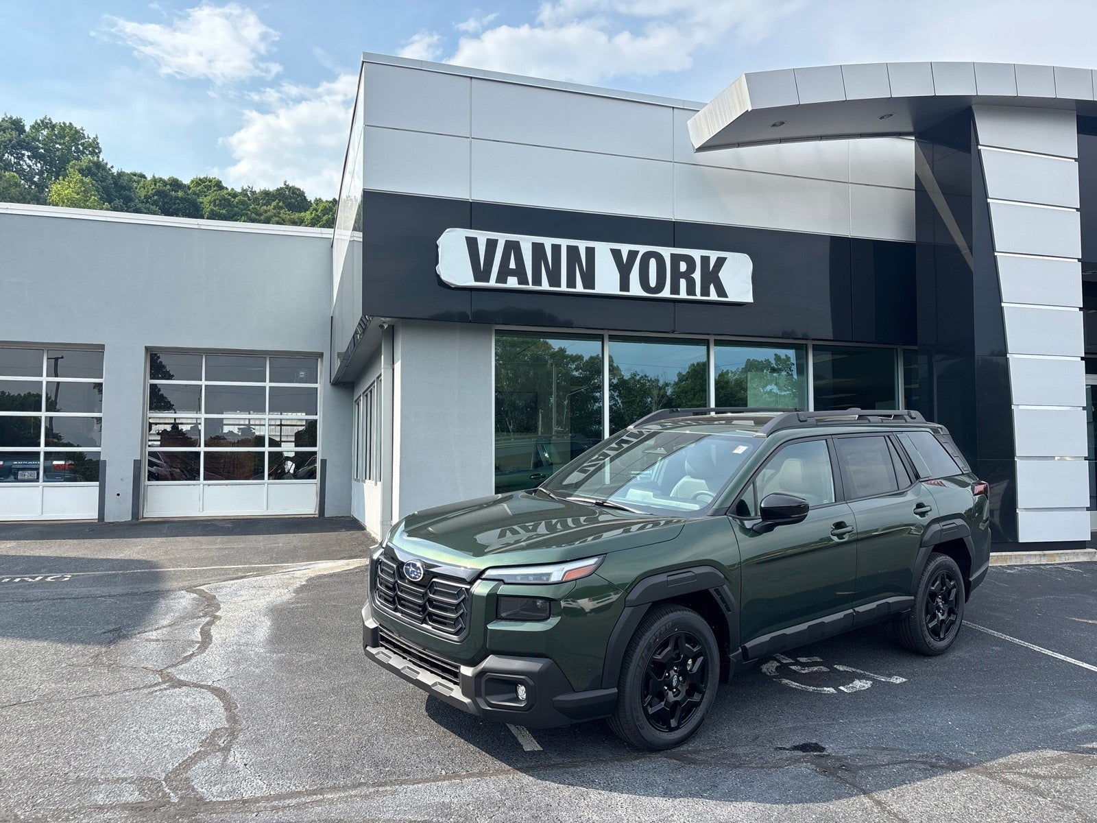 Deep Emerald Green Pearl 2026 Subaru Outback SUV / Crossover All-Wheel Drive Continuously Variable Transmission