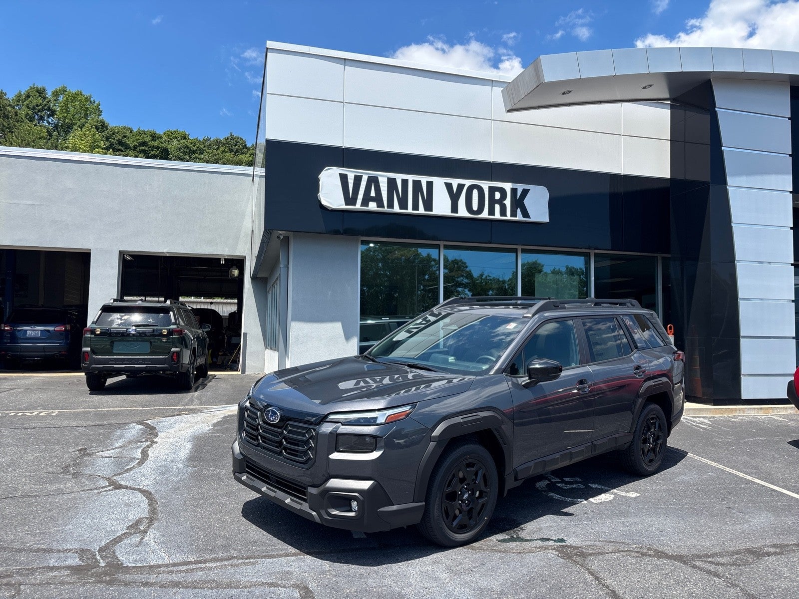 Magnetite Gray Metallic 2026 Subaru Outback SUV / Crossover All-Wheel Drive Continuously Variable Transmission