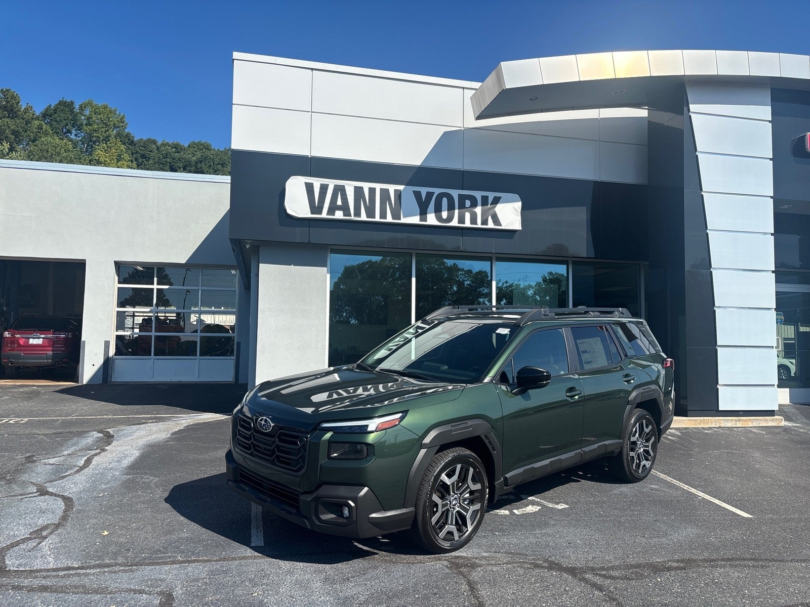 Deep Emerald Green Pearl 2026 Subaru Outback SUV / Crossover All-Wheel Drive Continuously Variable Transmission