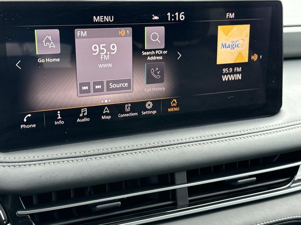 View vehicle photo 3