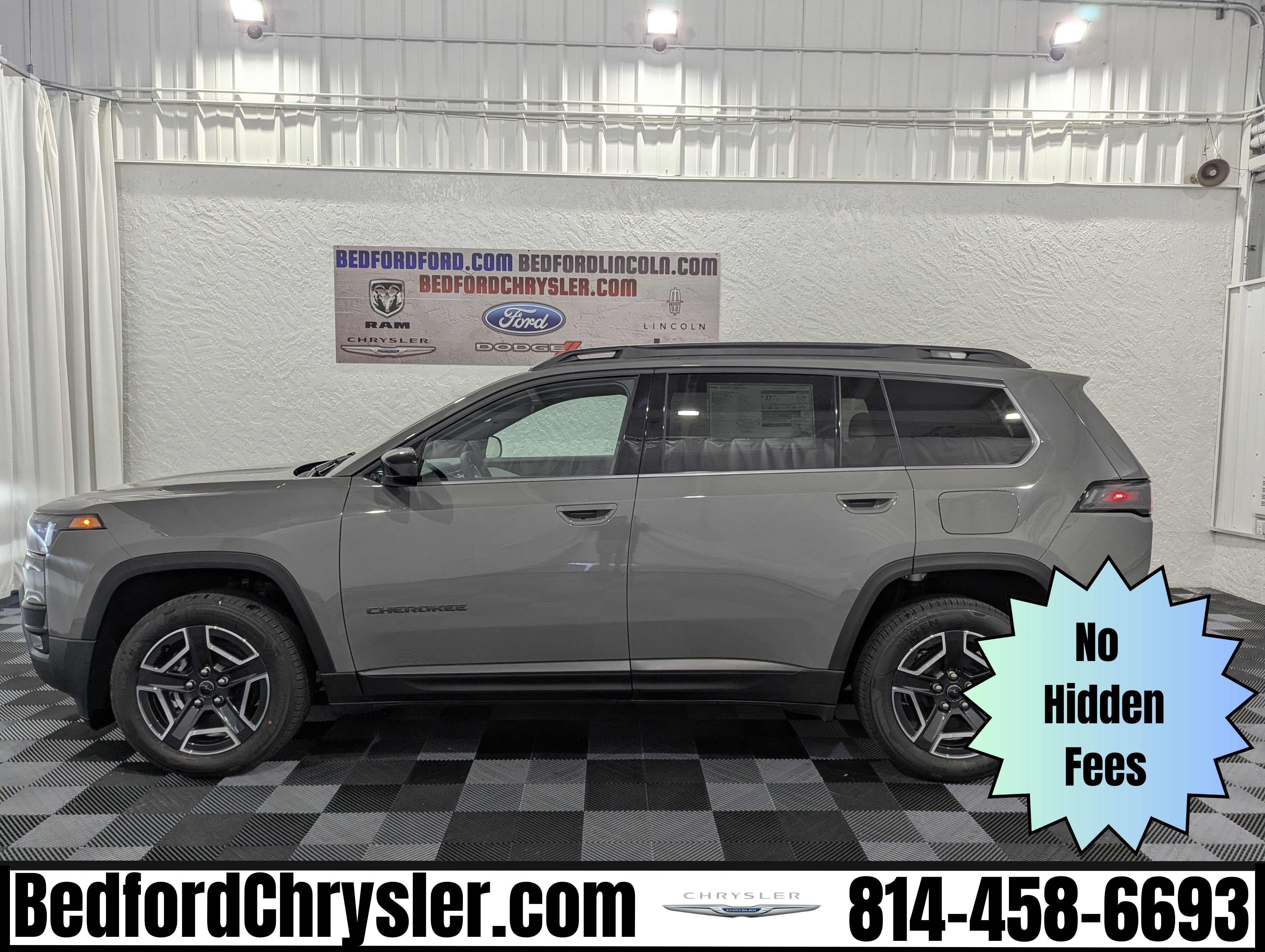 Sting-Gray Clear-Coat Exterior Paint 2026 Jeep Cherokee SUV / Crossover Four-Wheel Drive Continuously Variable Transmission