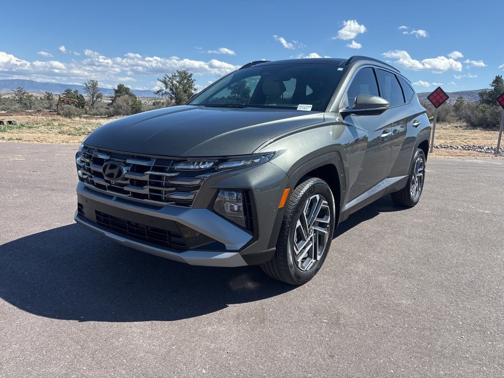 2025 Hyundai TUCSON HYBRID