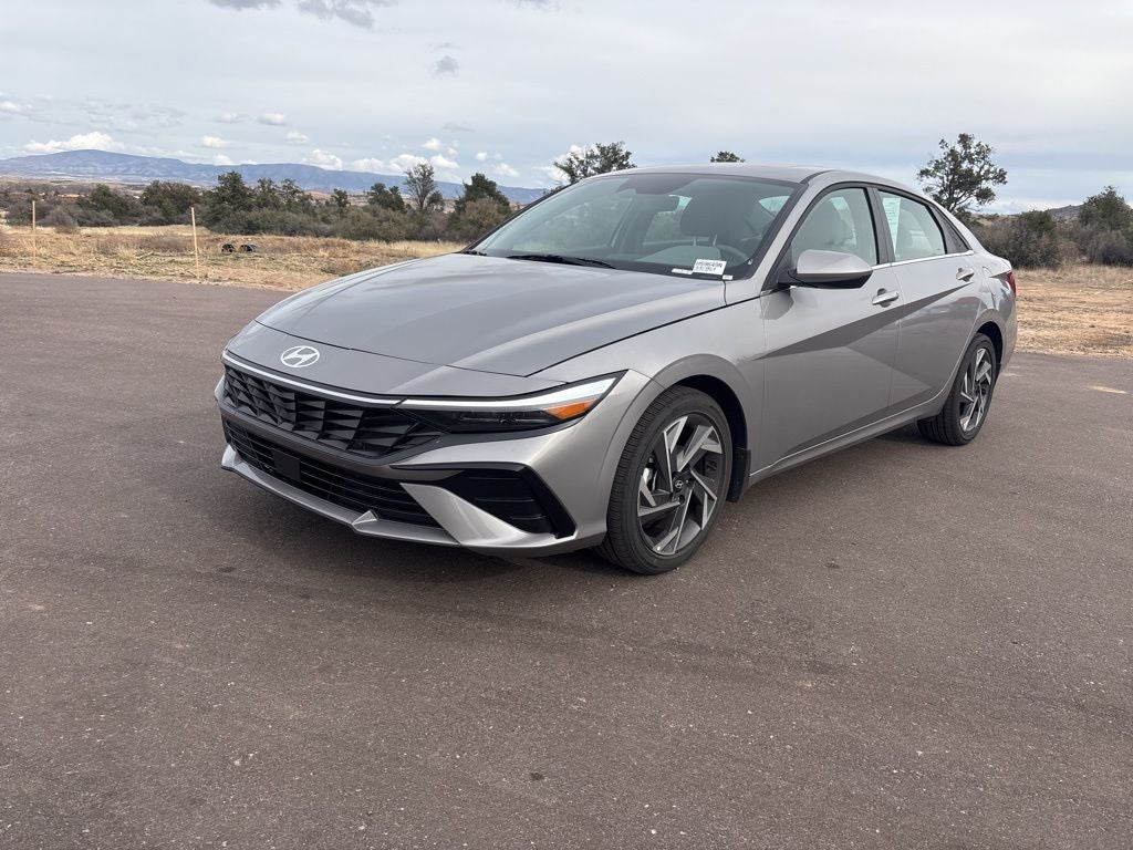 2025 Hyundai ELANTRA