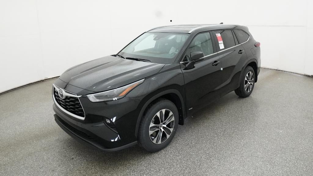 2026 Toyota Highlander Hybrid XLE AWD