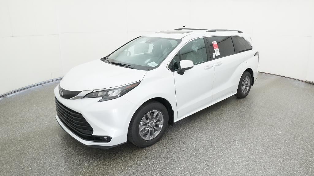 2026 Toyota Sienna XLE 7-Passenger FWD