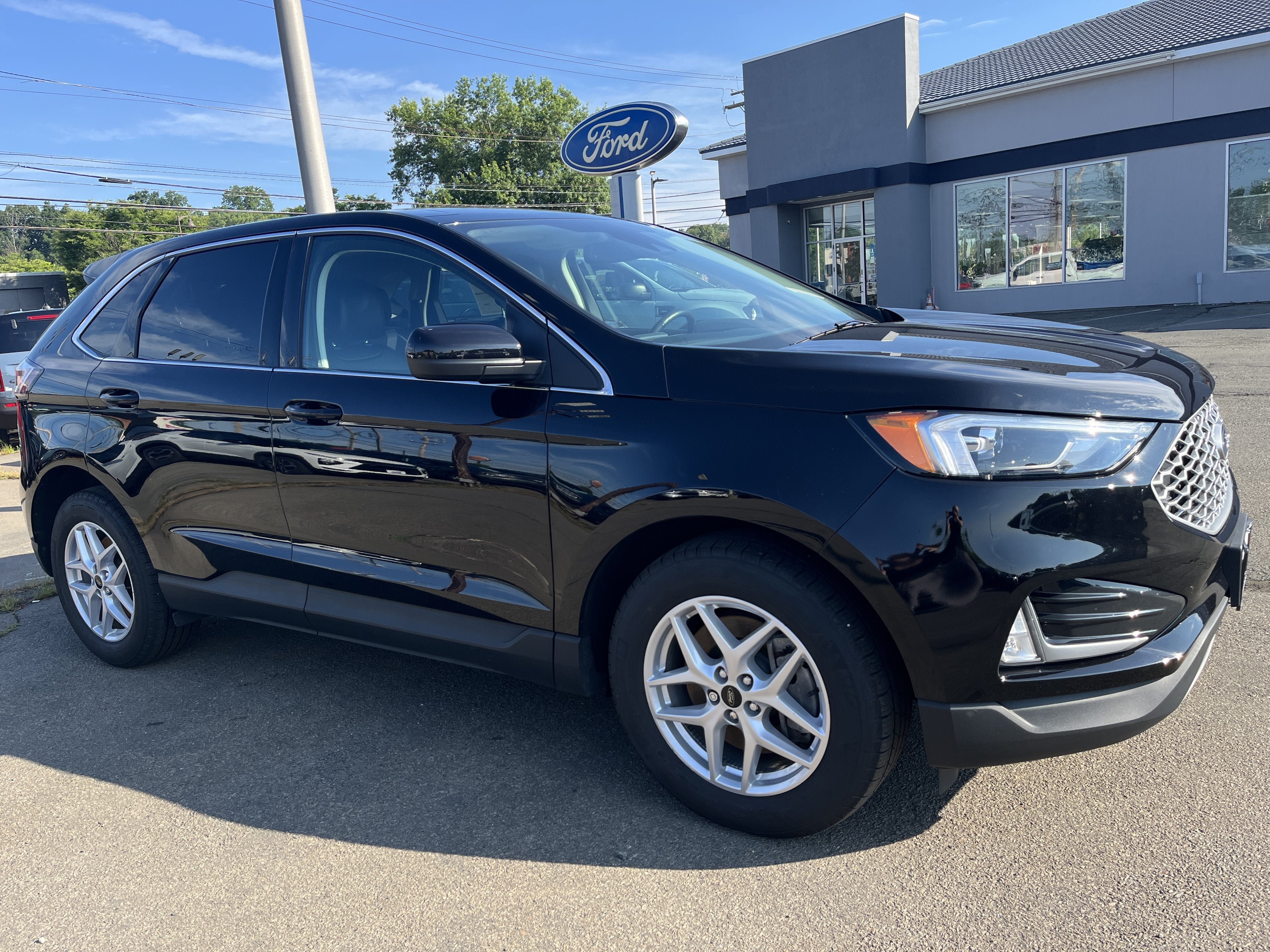 Agate Black Metallic 2023 Ford Edge SUV / Crossover All-Wheel Drive Automatic