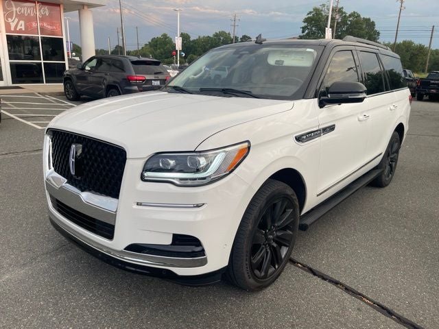 2024 Lincoln Navigator