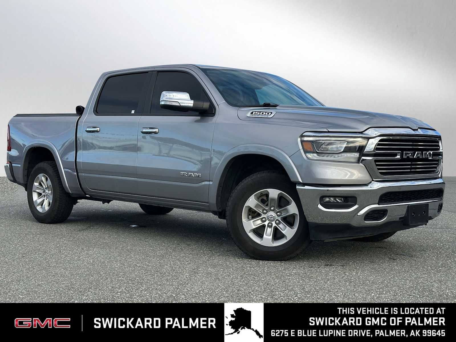 2022 RAM 1500 Laramie Crew Cab 4WD