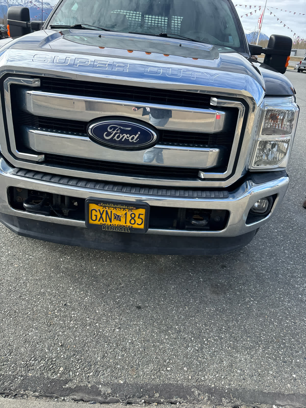View vehicle photo 2