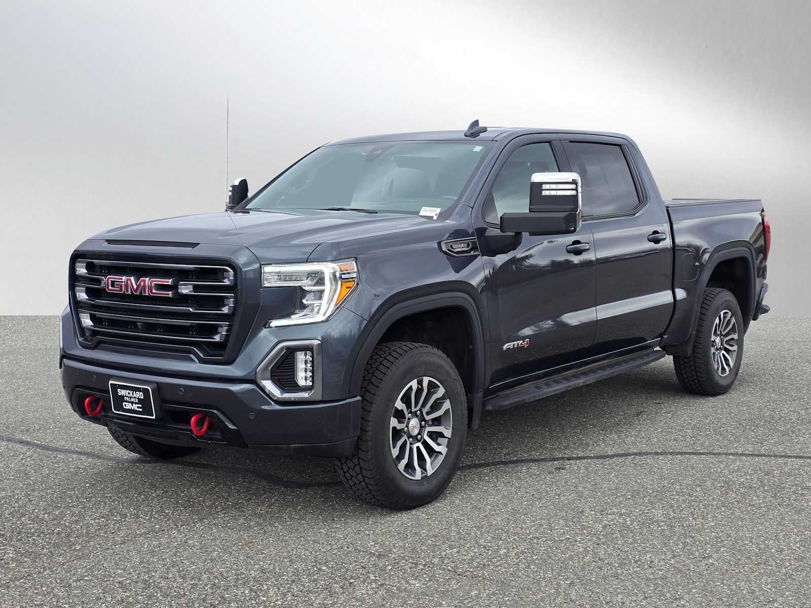 View vehicle photo 7