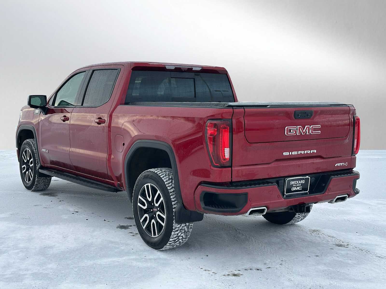 View vehicle photo 5