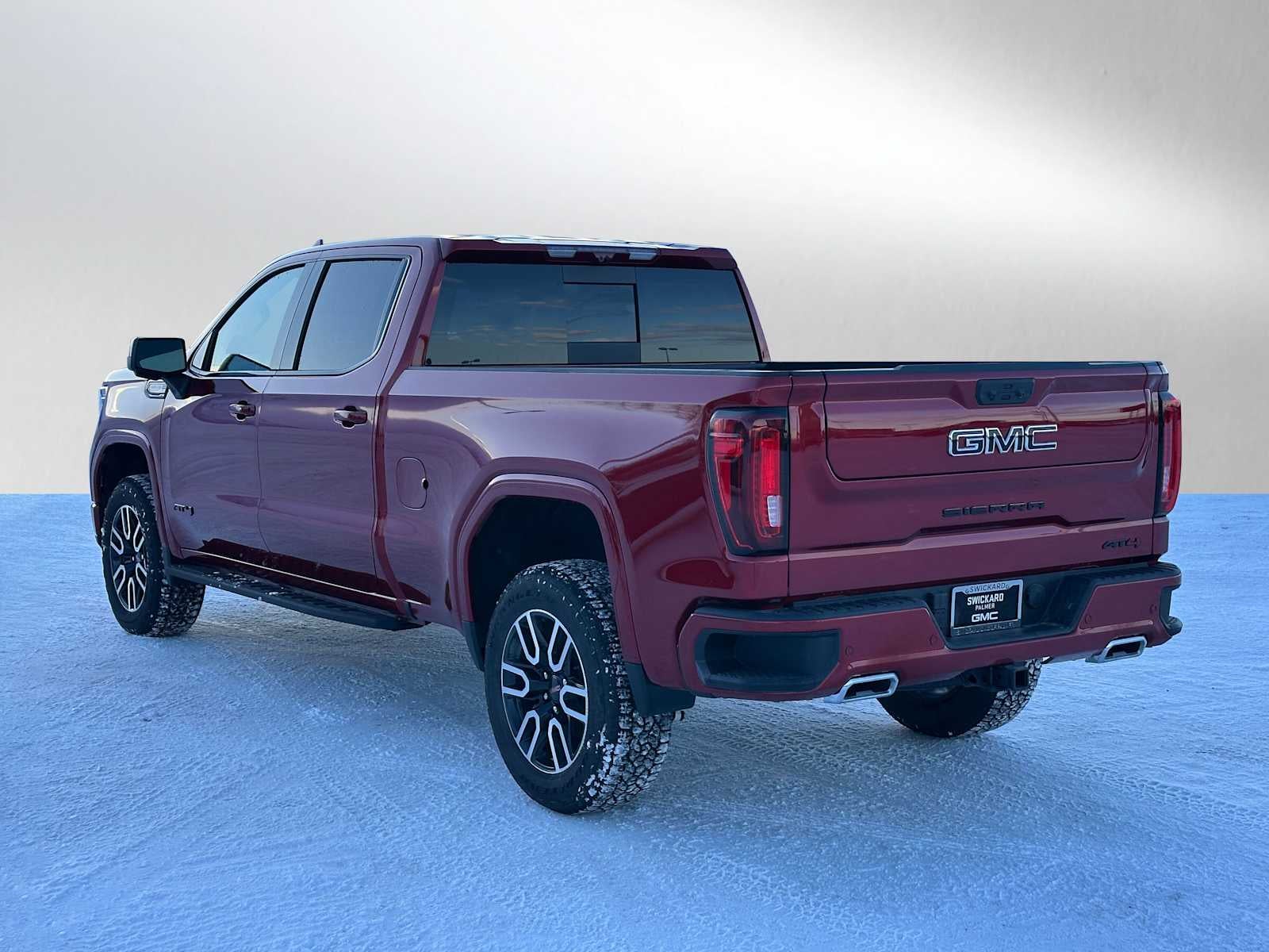 View vehicle photo 5