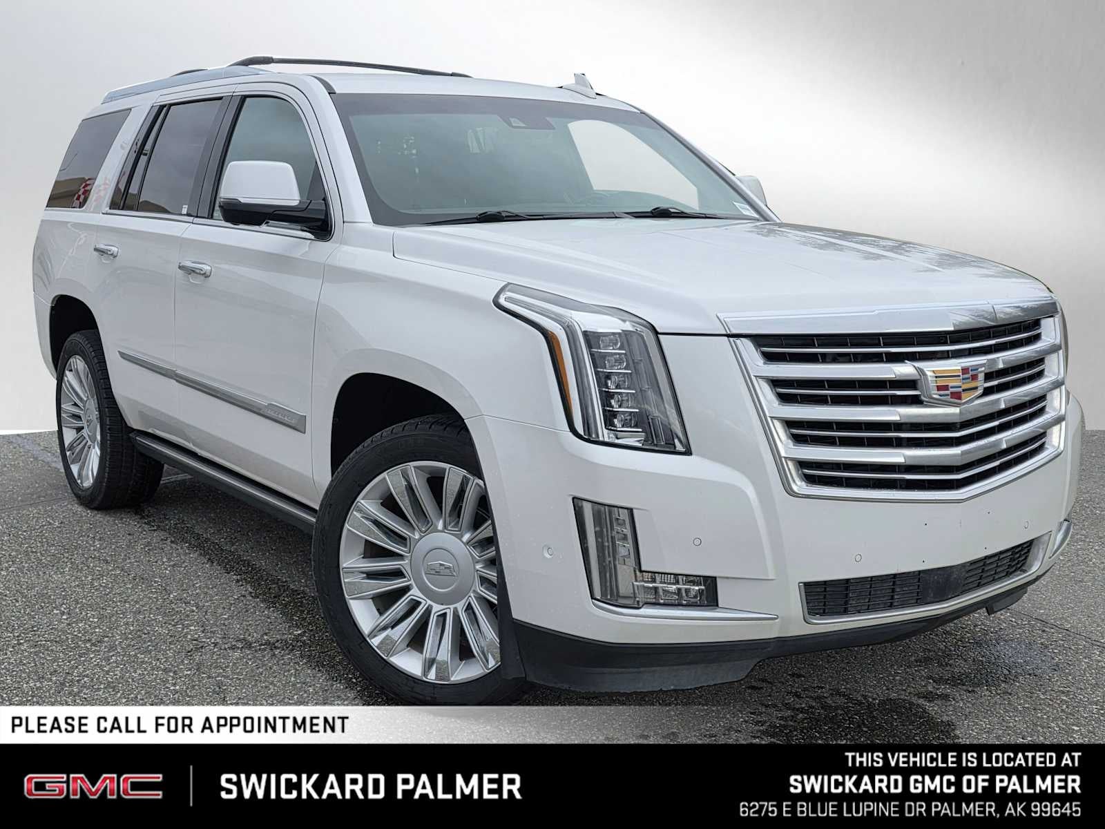Crystal White Tricoat 2020 Cadillac Escalade Platinum 4WD SUV / Crossover Four-Wheel Drive Automatic