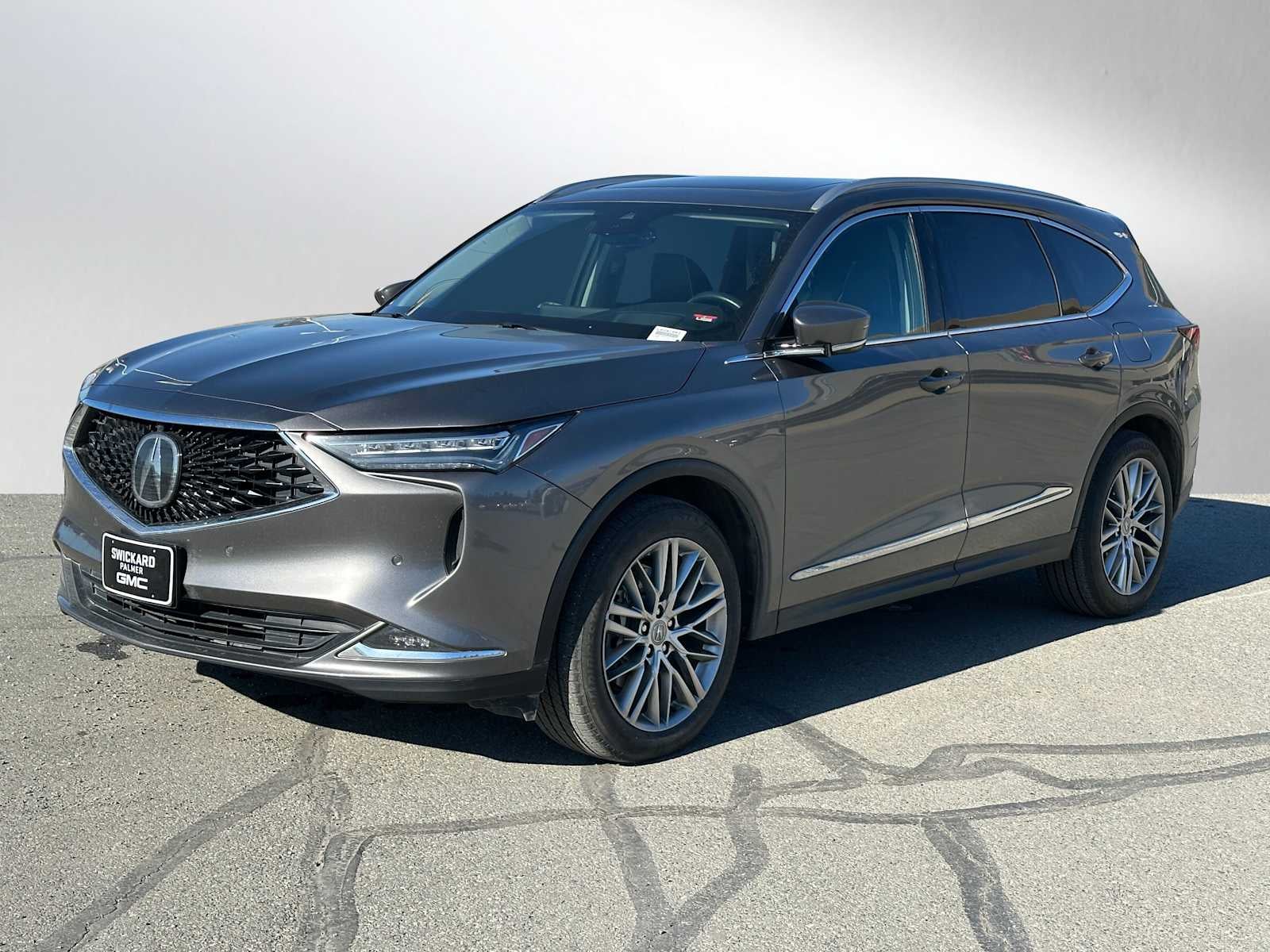 View vehicle photo 7