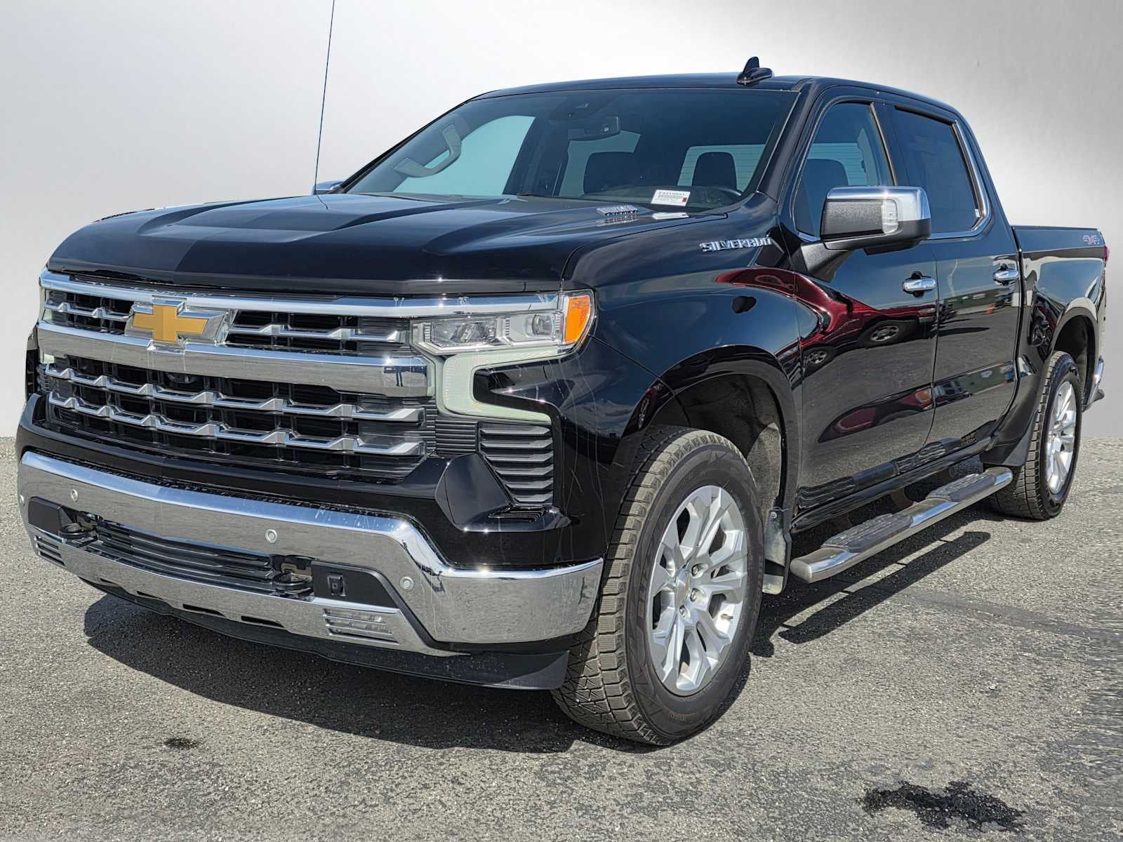 View vehicle photo 7