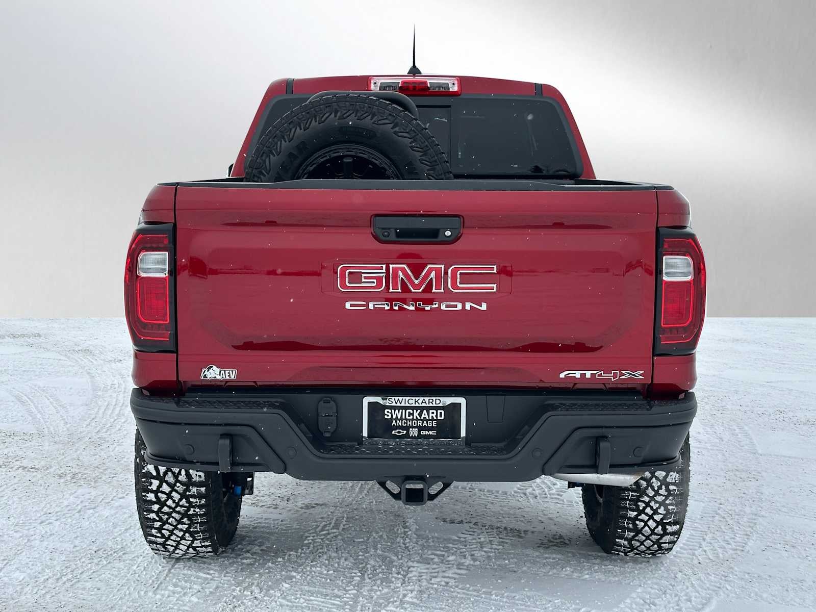 View vehicle photo 4