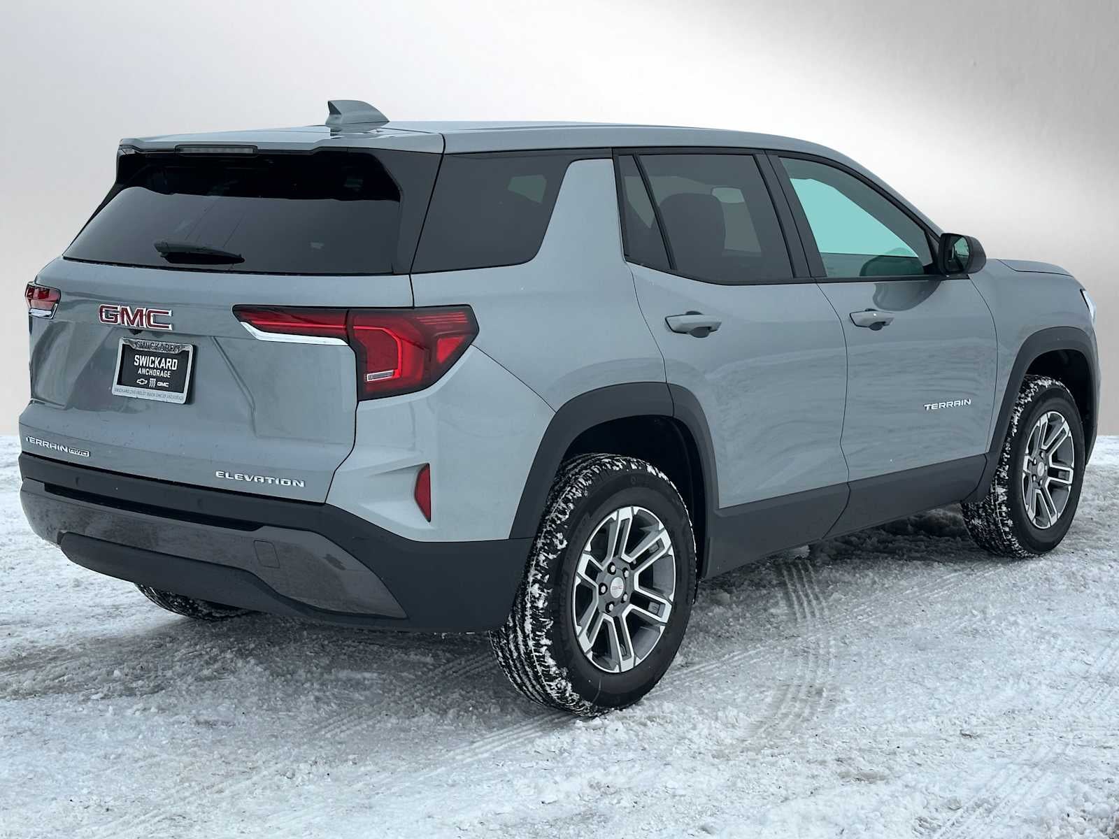 View vehicle photo 3