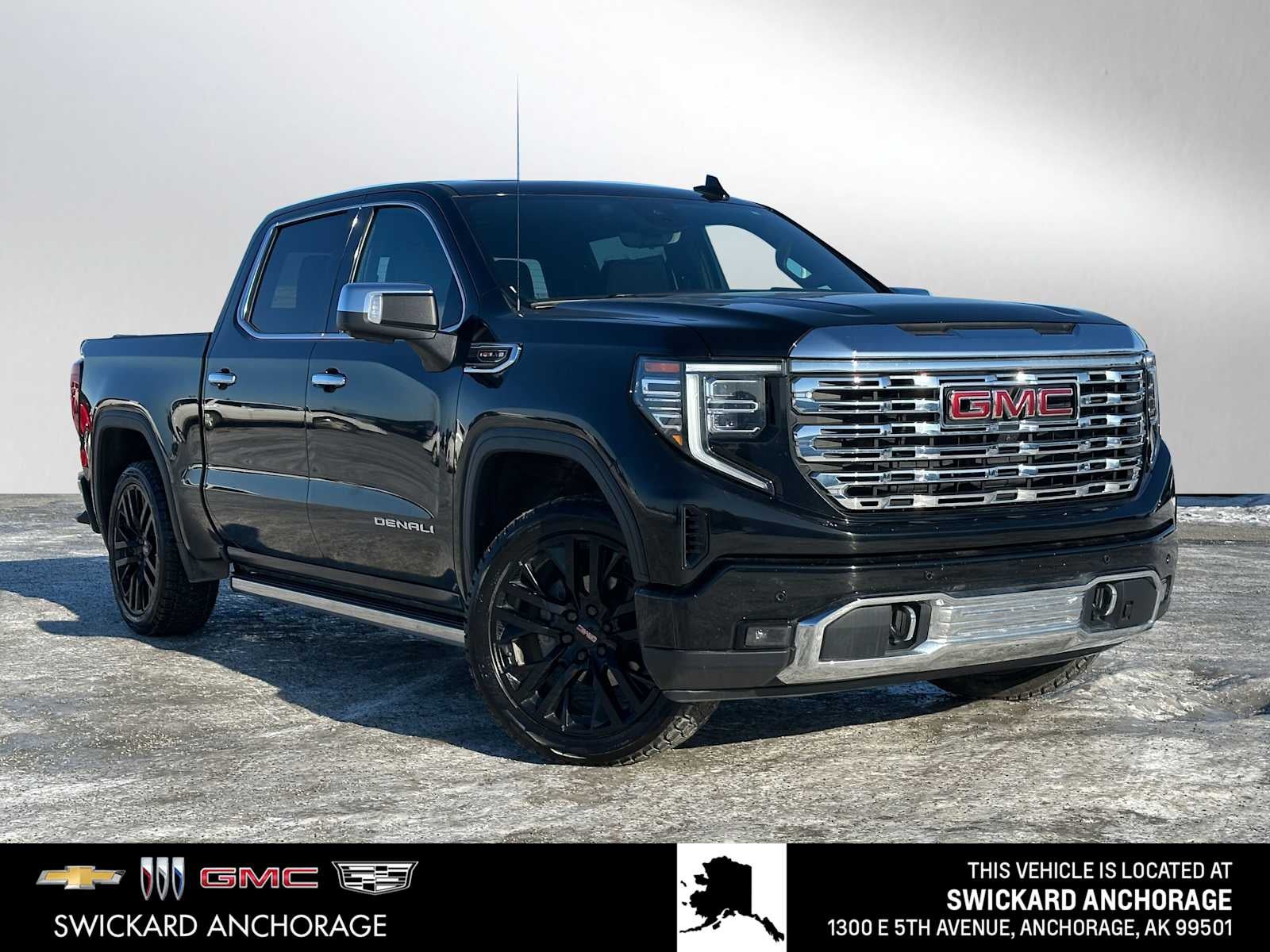 2022 GMC Sierra 1500 Denali Crew Cab 4WD