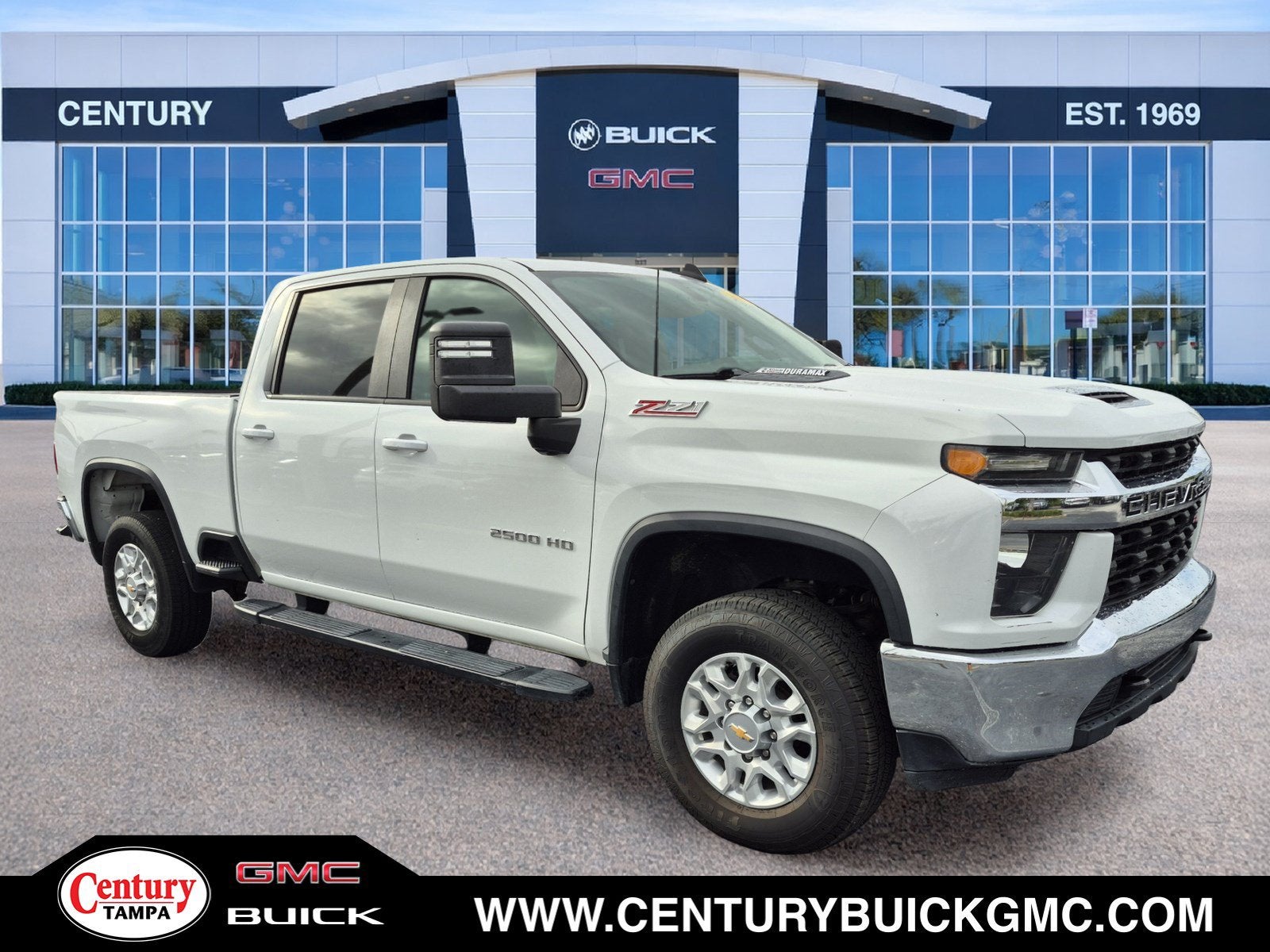 Summit White 2021 Chevrolet Silverado 2500HD Pickup Truck Four-Wheel Drive Automatic