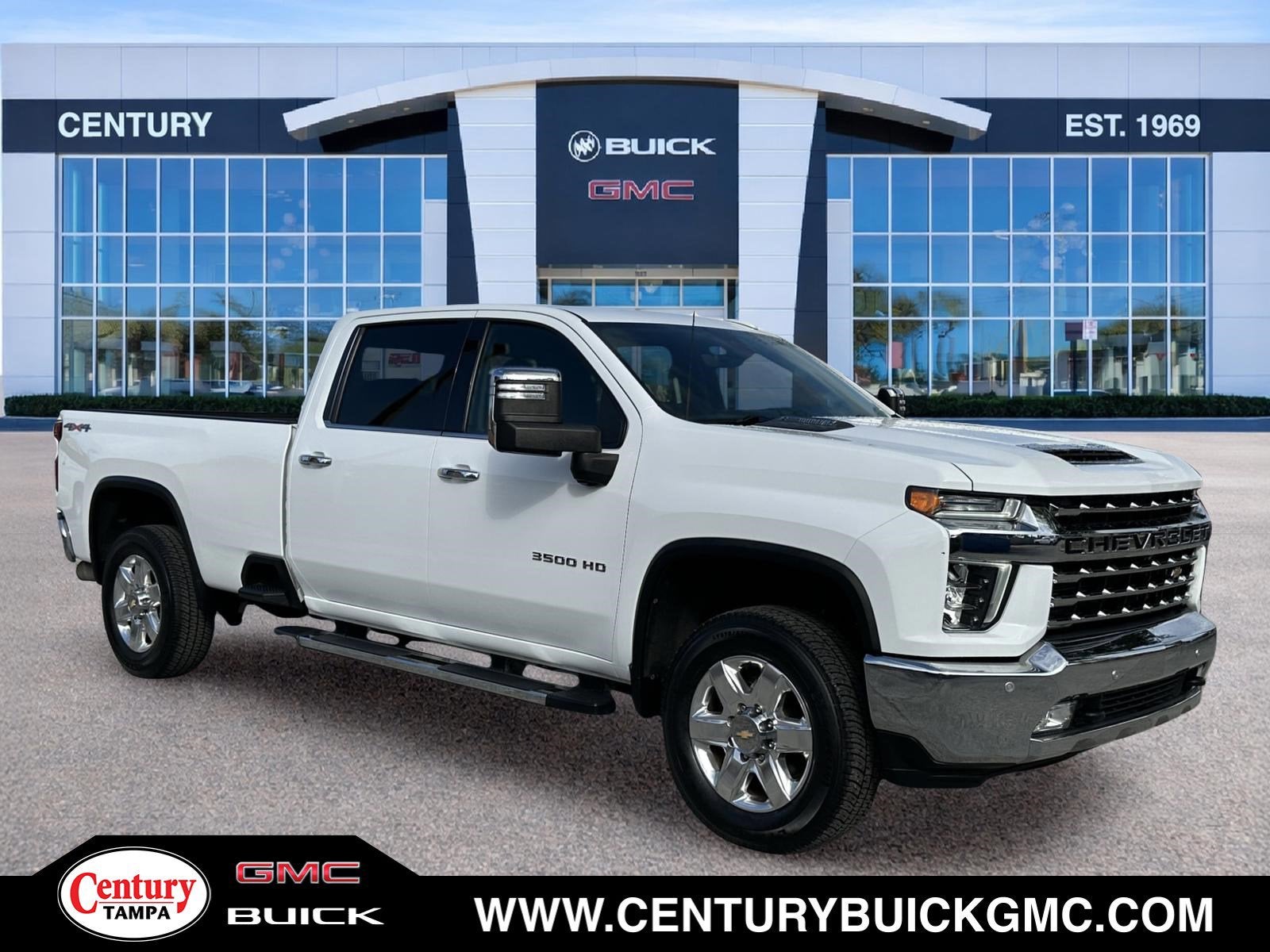 Summit White 2022 Chevrolet Silverado 3500HD Pickup Truck Four-Wheel Drive Automatic