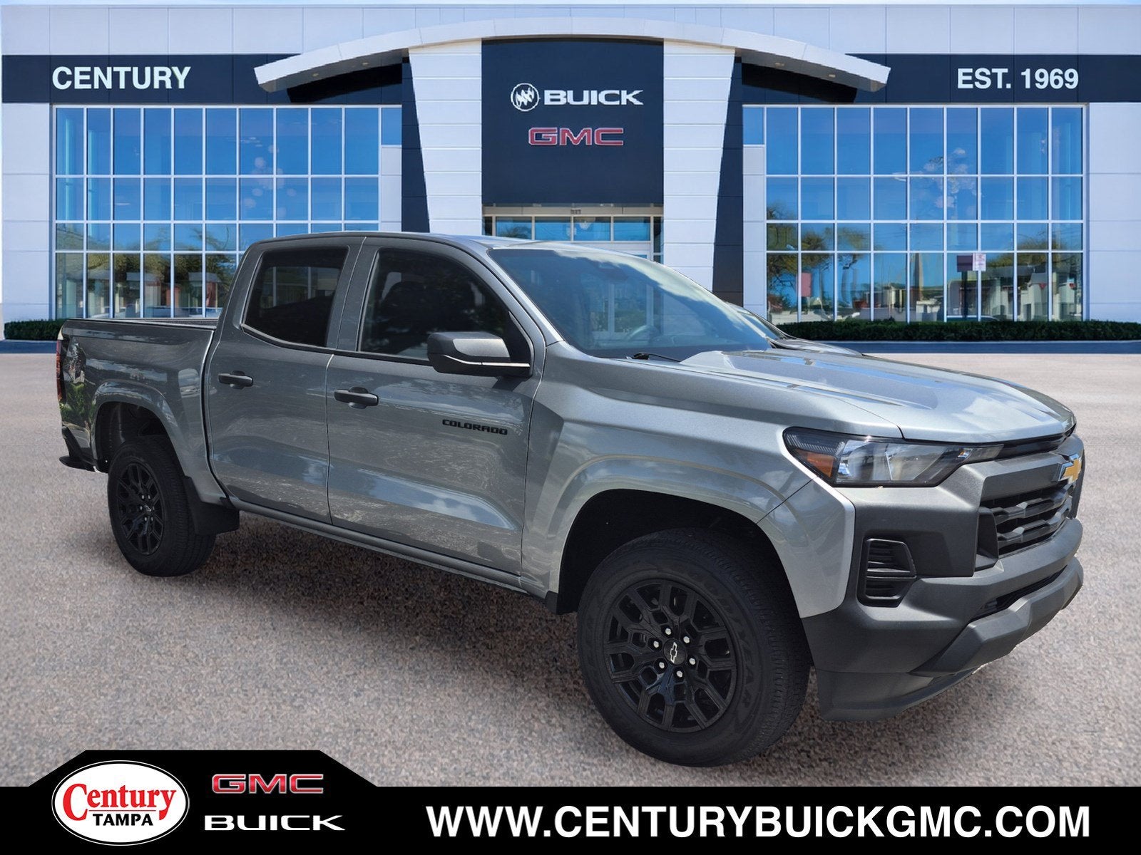 Sterling Gray Metallic 2025 Chevrolet Colorado Pickup Truck Four-Wheel Drive Automatic