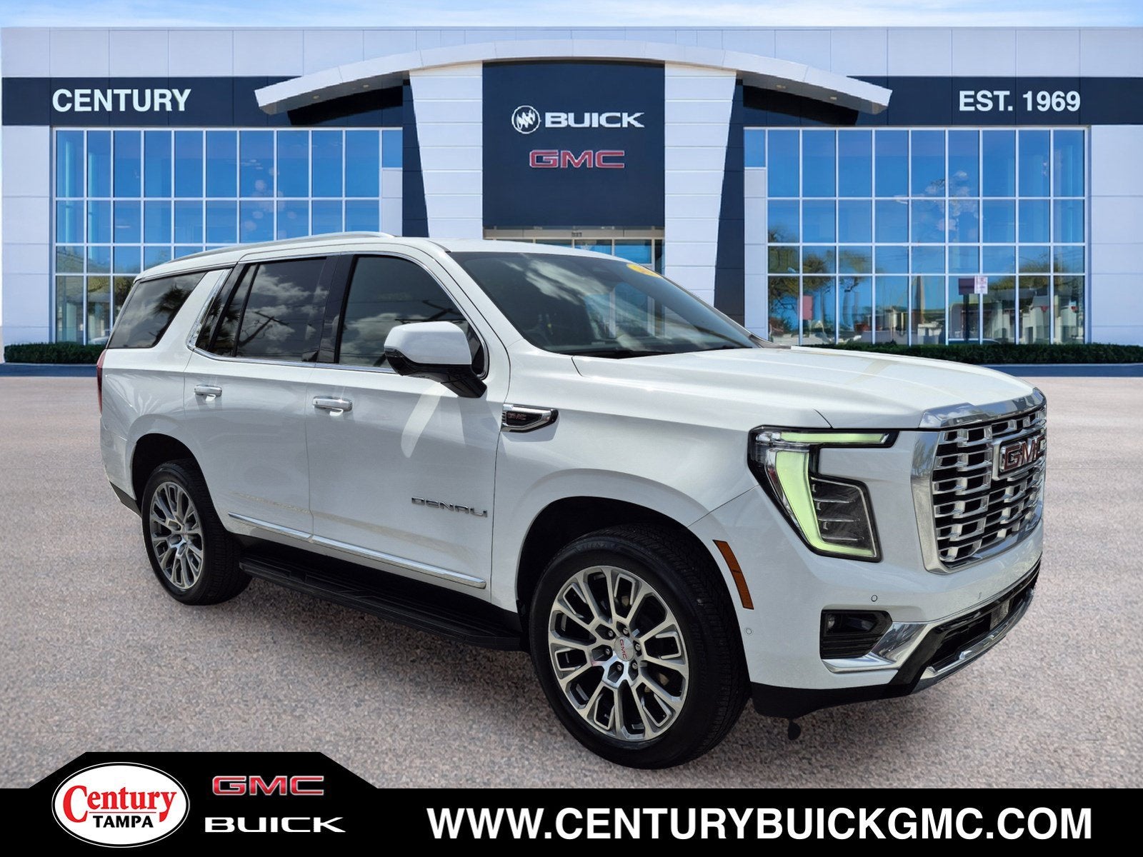 Summit White 2025 GMC Yukon SUV / Crossover Four-Wheel Drive Automatic