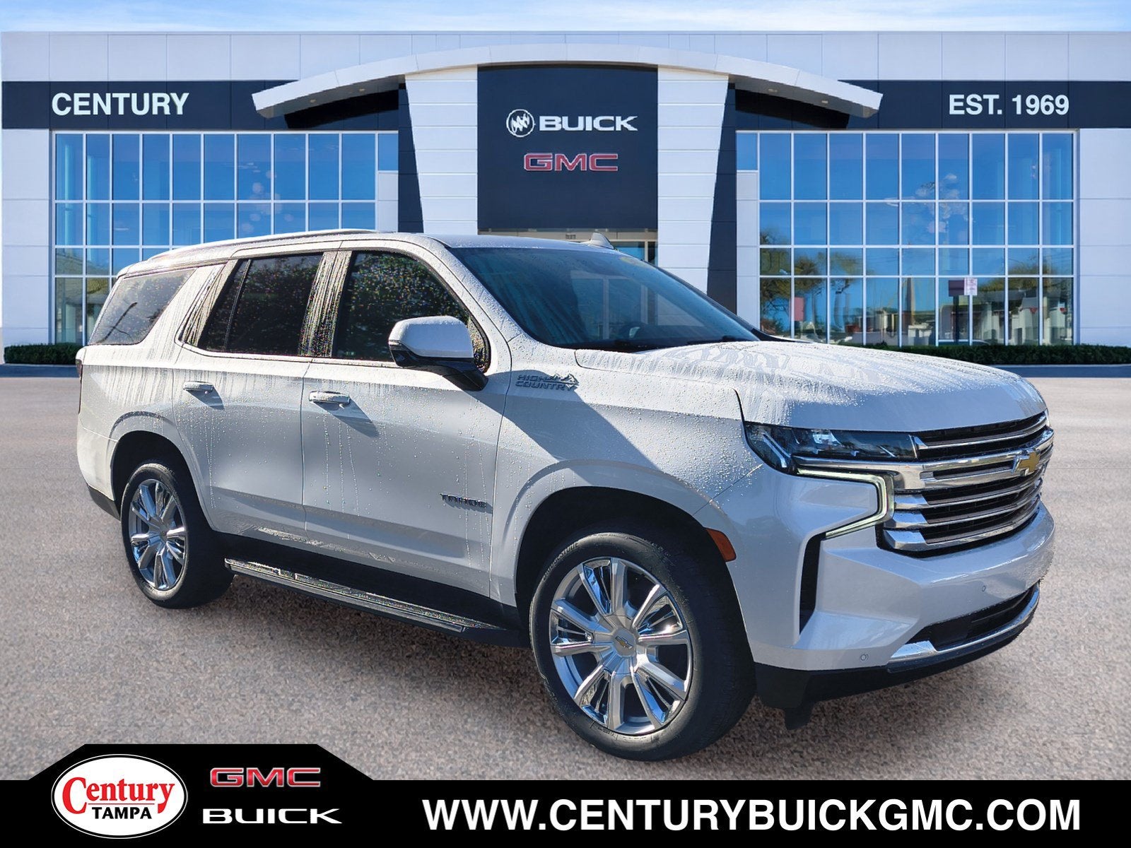 White (Iridescent Pearl Tricoat) 2024 Chevrolet Tahoe SUV / Crossover 4X2 Automatic