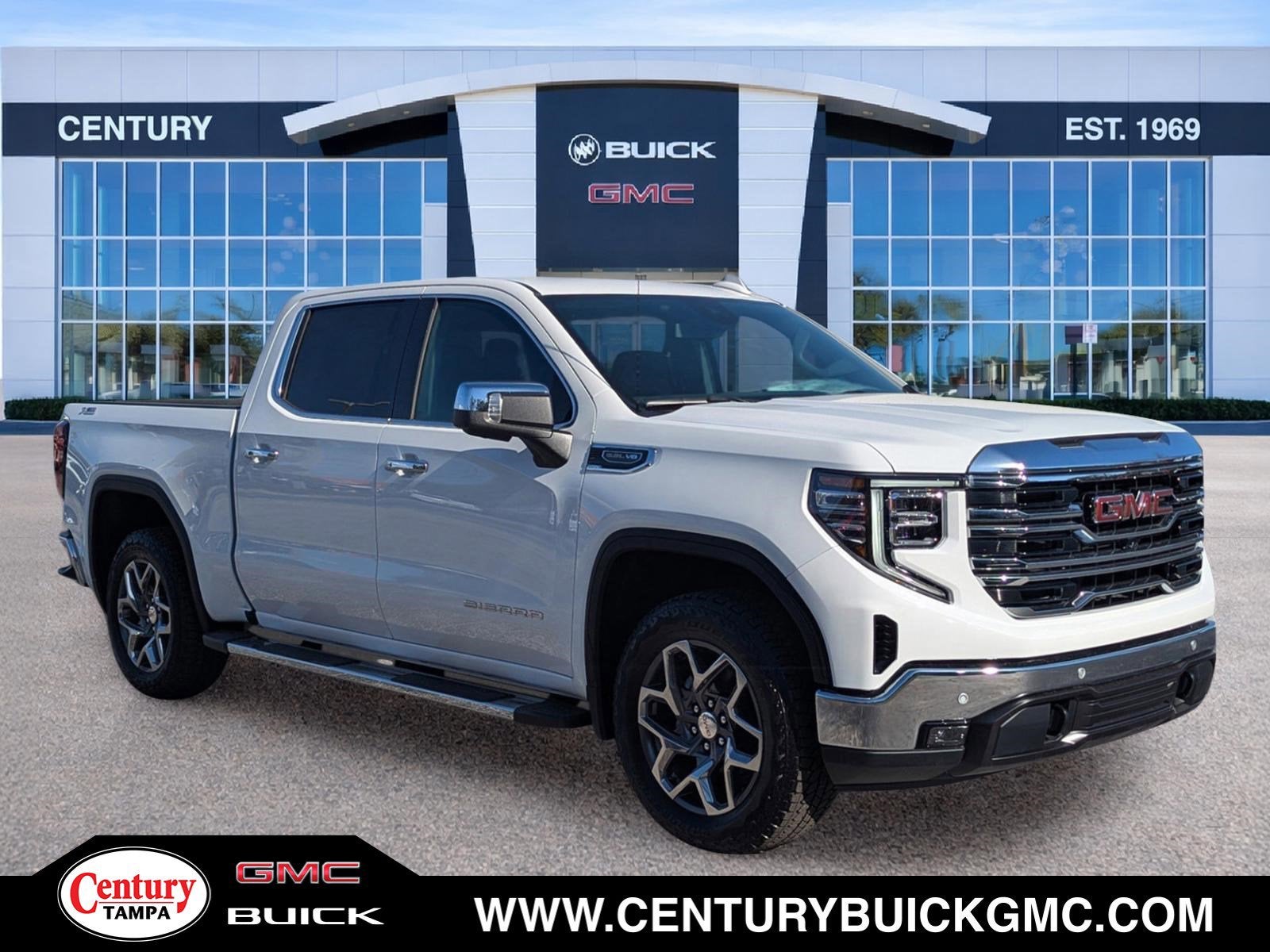 2026 GMC Sierra 1500 SLT Crew Cab 4WD