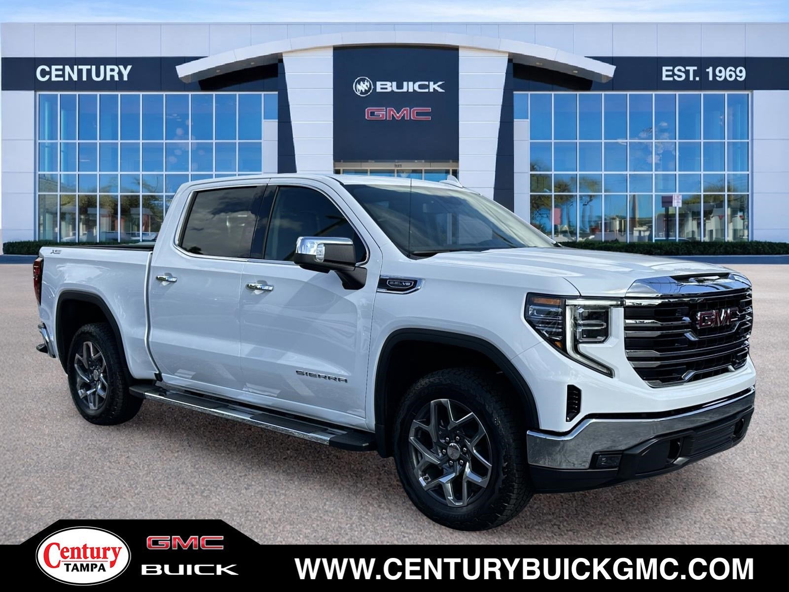 Summit White 2026 GMC Sierra 1500 SLT Crew Cab 4WD Pickup Truck Four-Wheel Drive Automatic