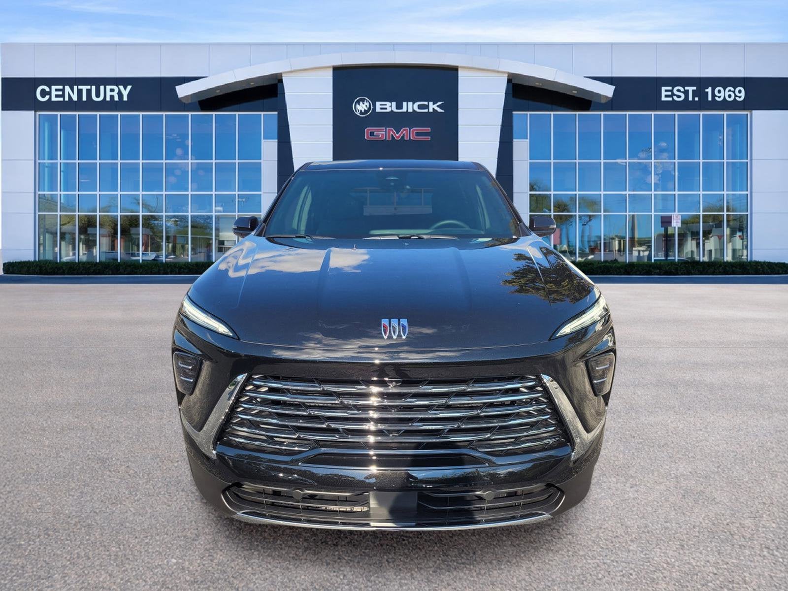 View vehicle photo 2