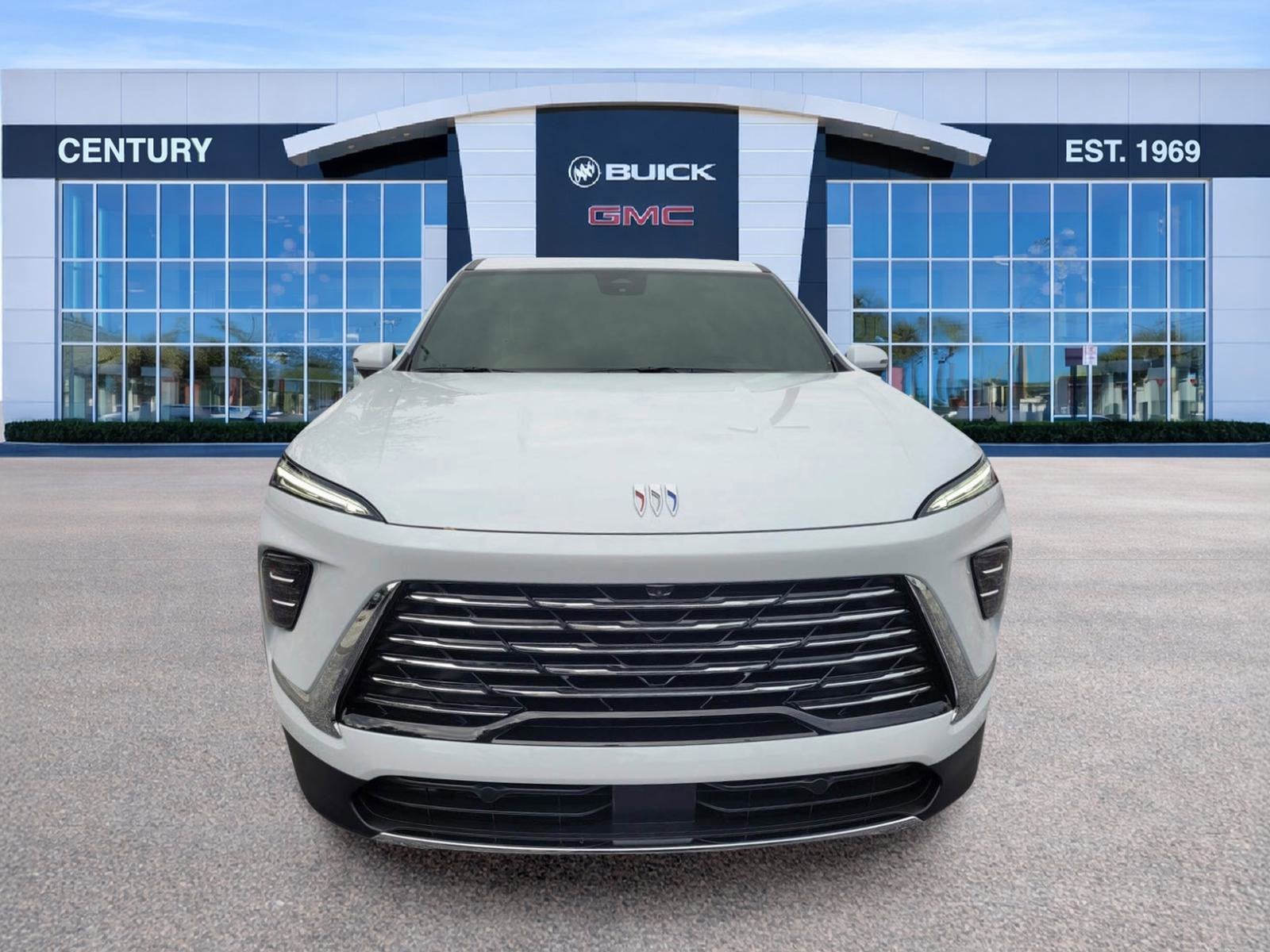 View vehicle photo 2