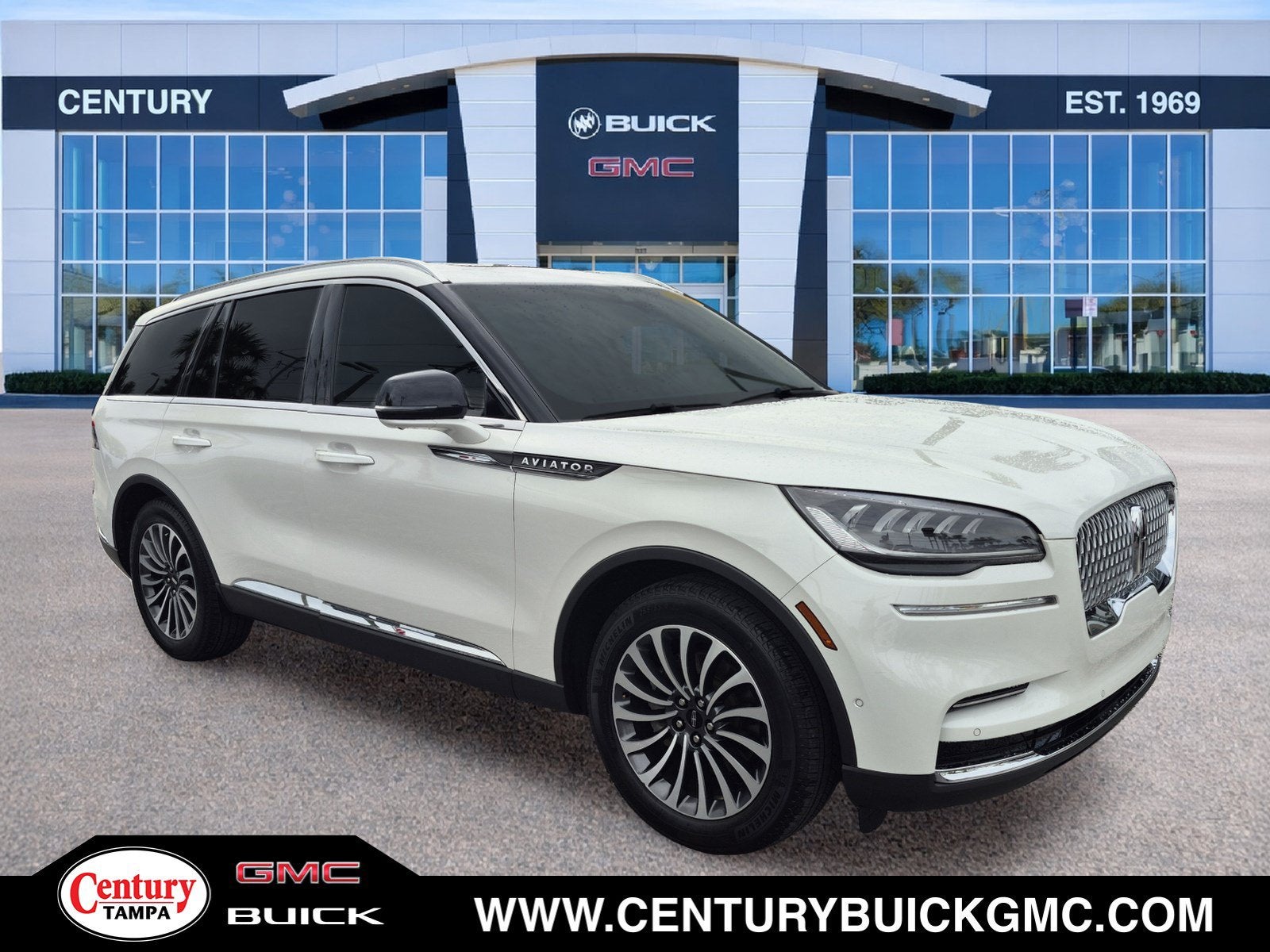 White 2023 Lincoln Aviator SUV / Crossover Rear-Wheel Drive Automatic