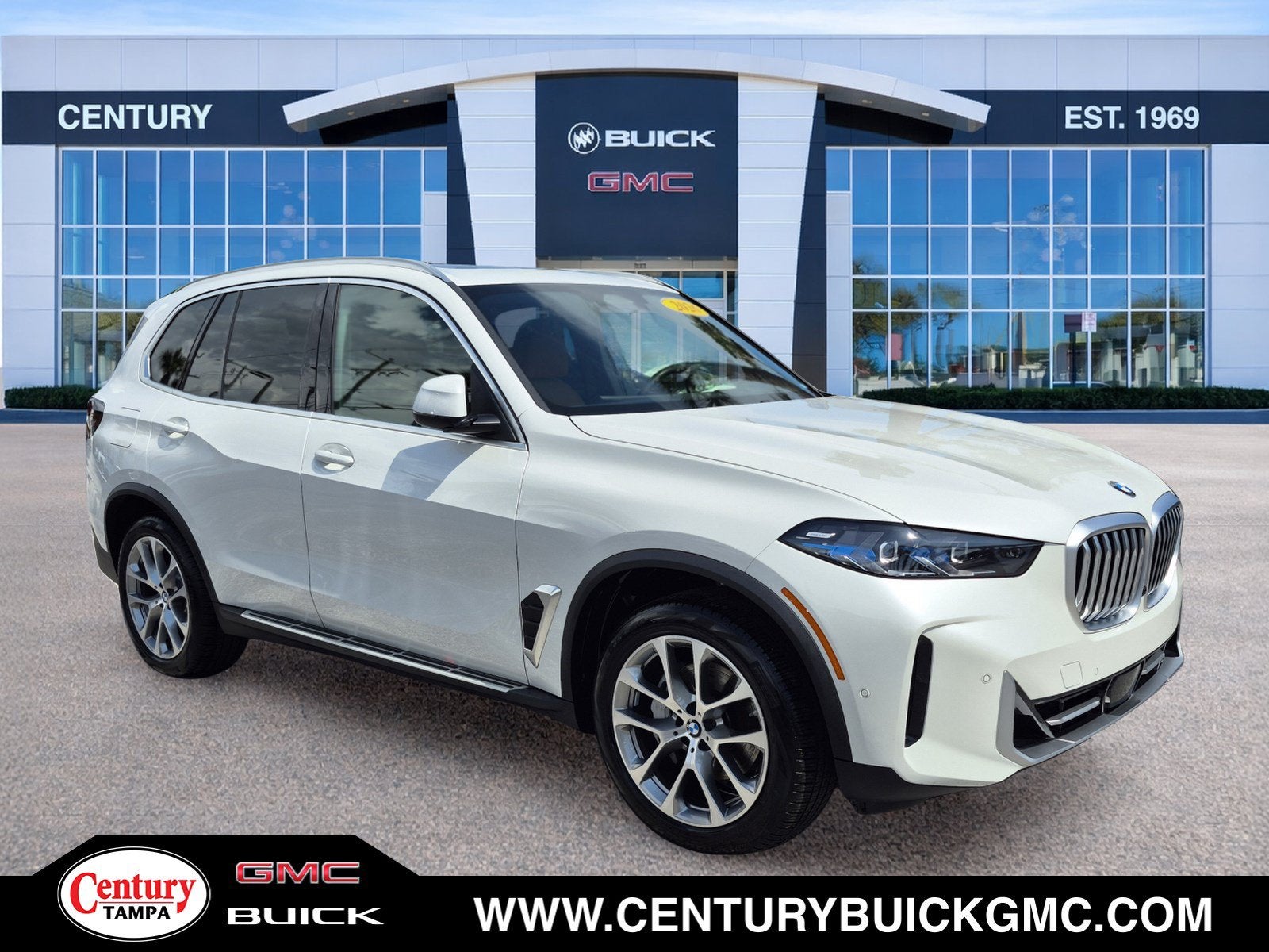 White 2026 BMW X5 SUV / Crossover Rear-Wheel Drive Automatic