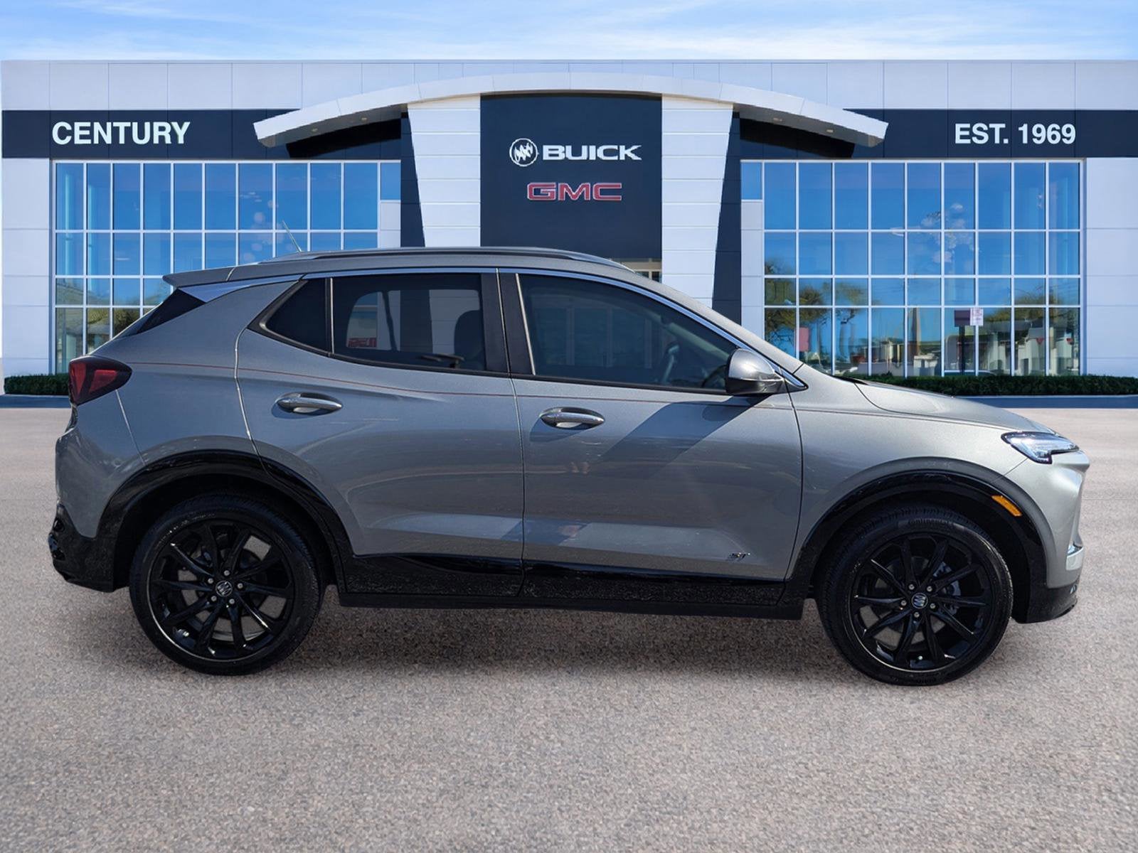 View vehicle photo 2