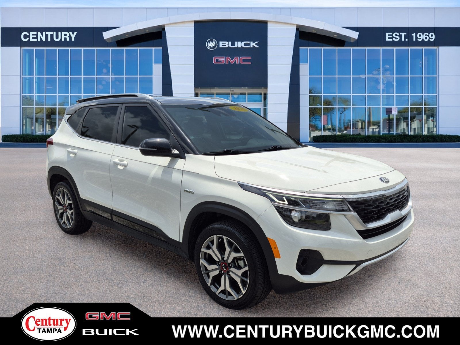 White 2021 Kia Seltos SUV / Crossover All-Wheel Drive Automatic