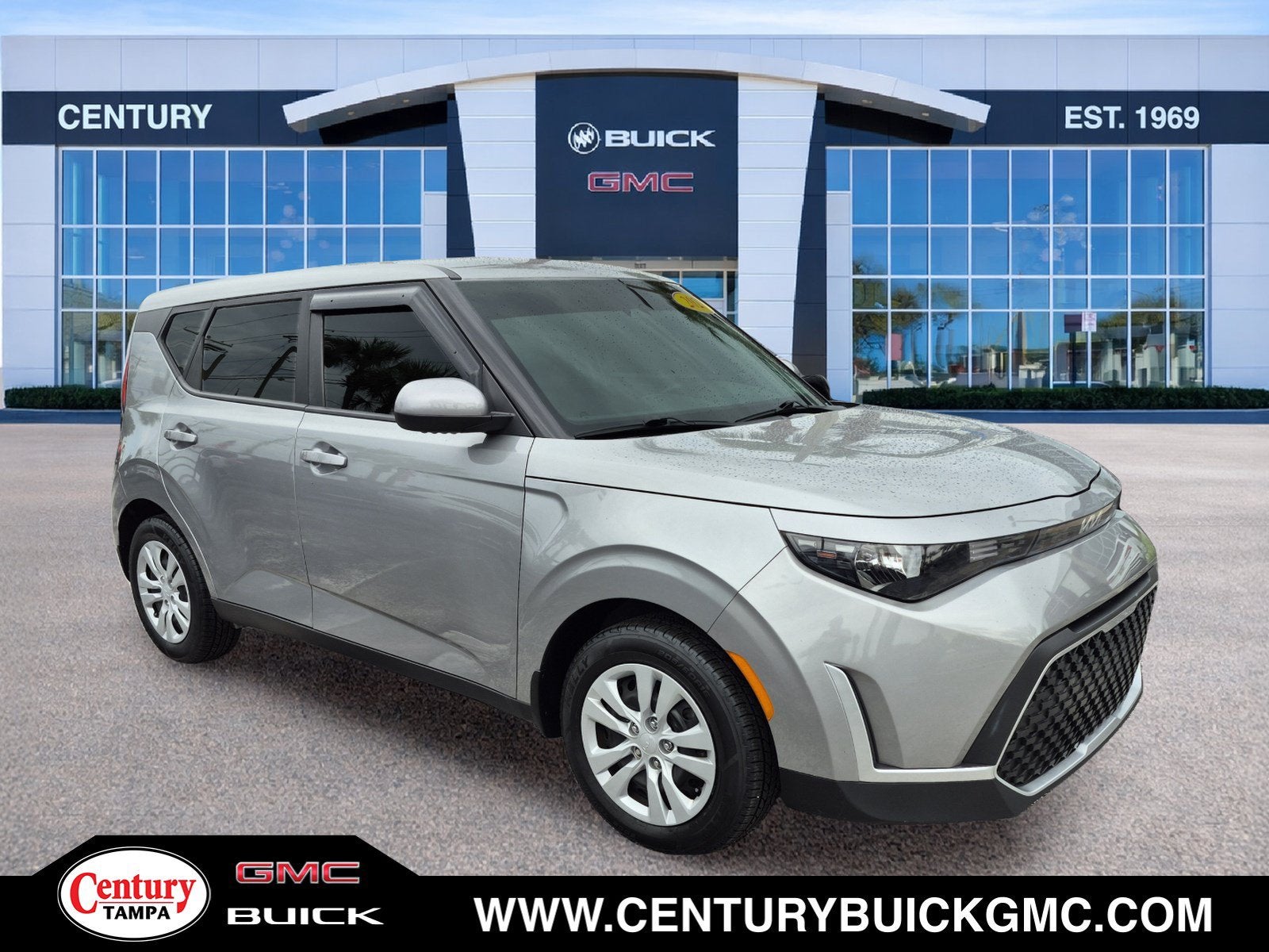 2023 Kia Soul Gris SUV/Crossover Tracción delantera 